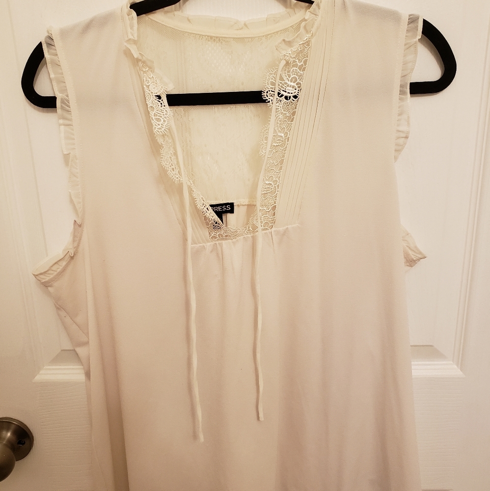 White Express lace blouse